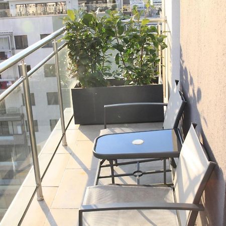 Grozavesti Luxury Apartment With 2 Rooms Bucarest Exterior foto