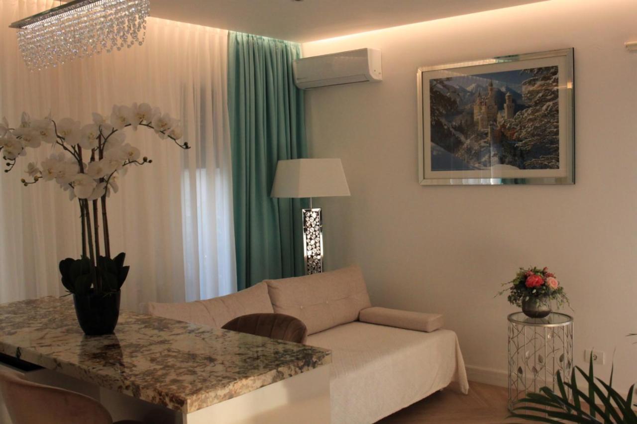 Grozavesti Luxury Apartment With 2 Rooms Bucarest Exterior foto